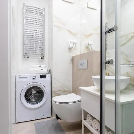 Urban Chic - Luxury For Up To 15 Guests In Mennica Residence, Center Varsovie