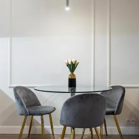 Apartment Urban Chic - Luxury For Up To 15 Guests In Mennica Residence, Center Warsaw