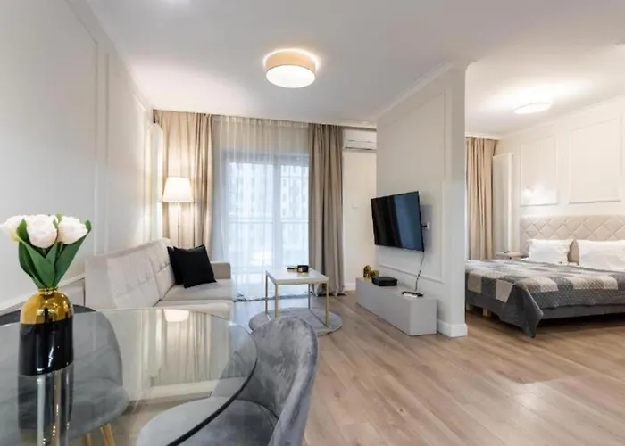 Apartment Urban Chic - Luxury For Up To 15 Guests In Mennica Residence, Center *
