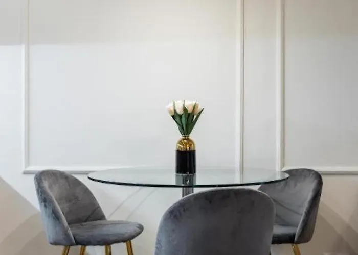 Apartment Urban Chic - Luxury For Up To 15 Guests In Mennica Residence, Center Warsaw